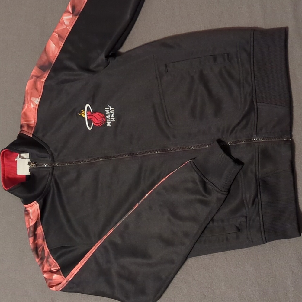 Miami Heat boys zip up jacket